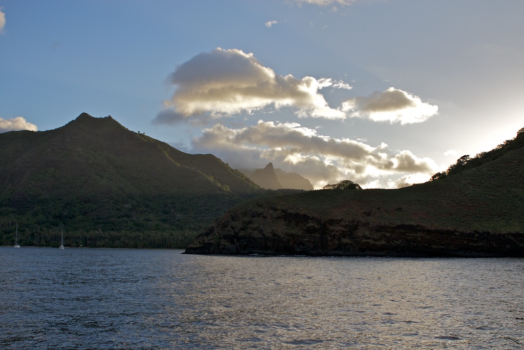 Taiohae and D'Anaho Bays