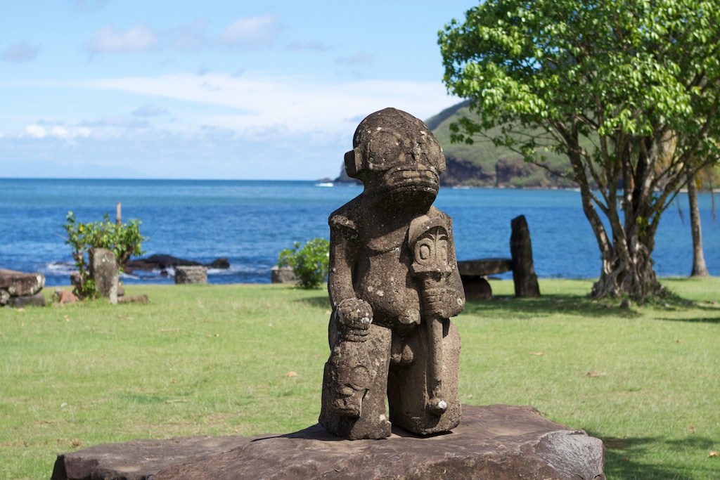 Taiohae and D'Anaho Bays